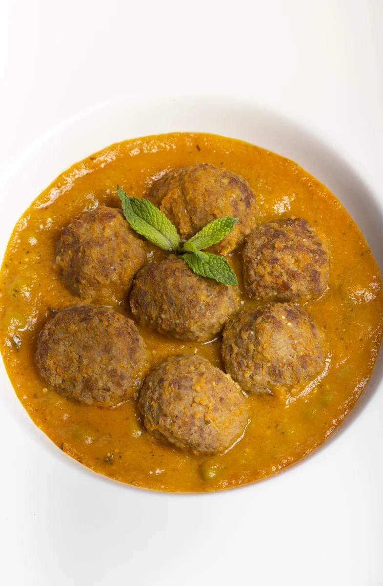 Albondigas en Salsa Almendras